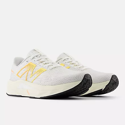 New Balance FuelCell Propel V5 Women's - Image 4