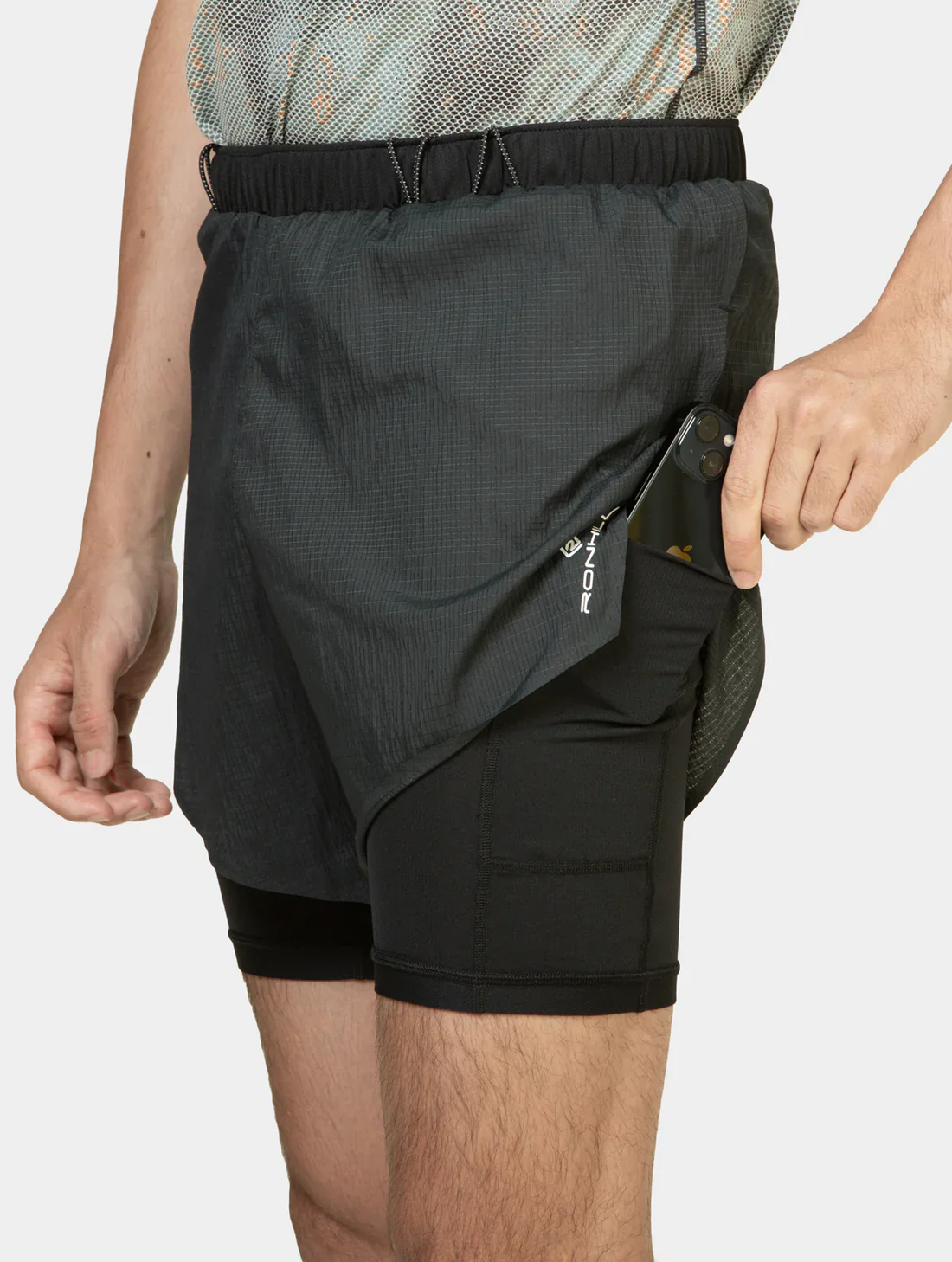 Ronhill Tech Race Twin Shorts Men's - Image 3