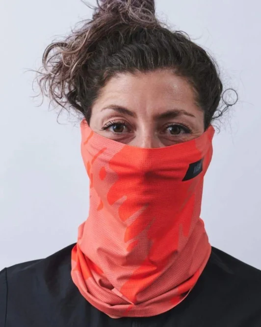 VÅGA Lightweight Mesh Neck Gaiter - Image 2